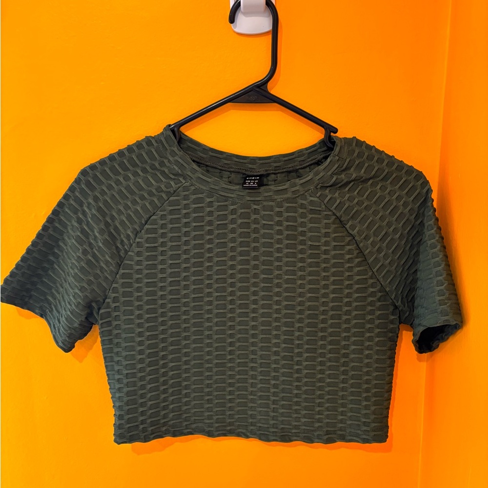 Thrifted SHEIN Women’s Olive Textured Crop Top - Casual Short Sleeve